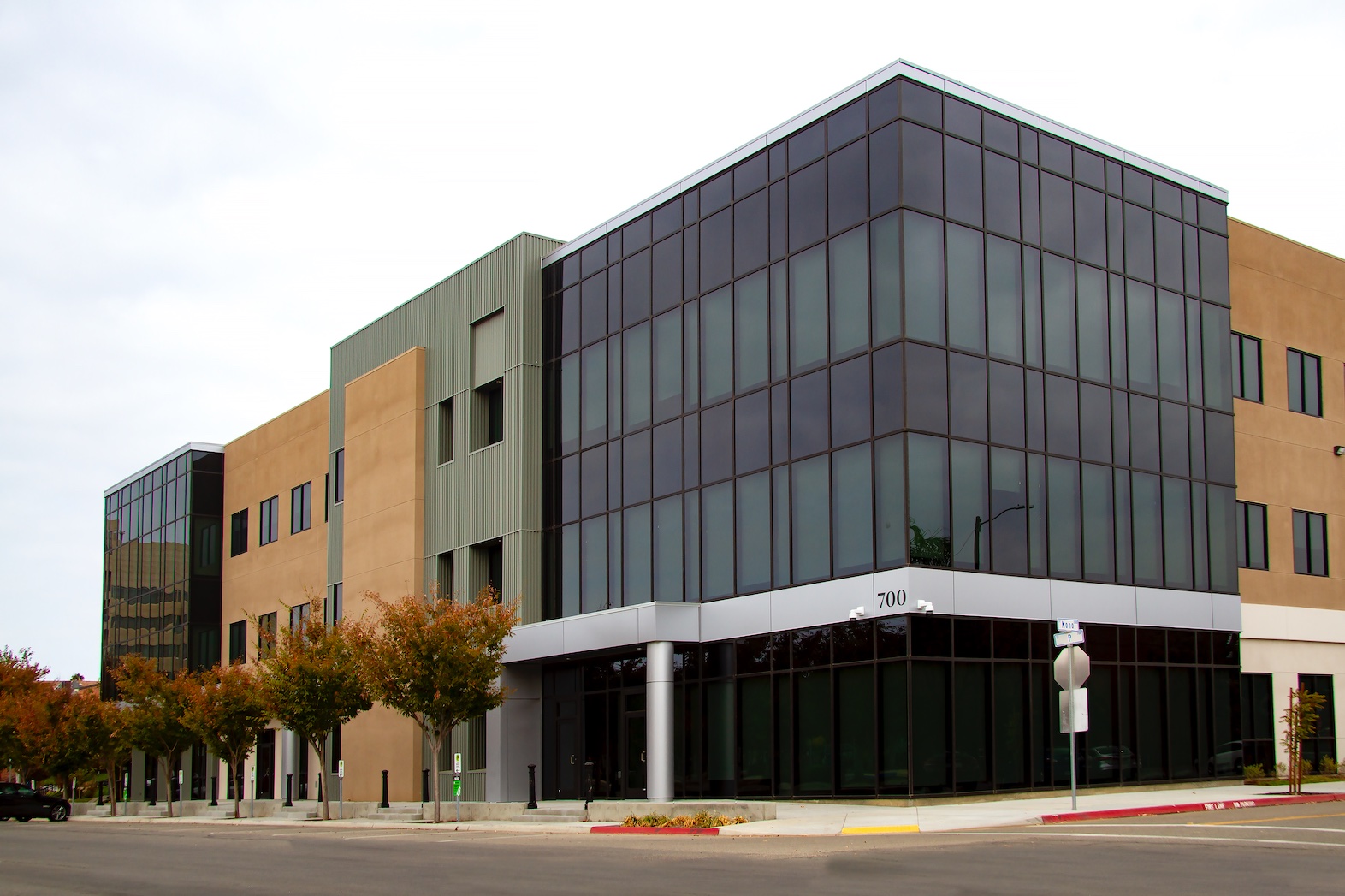 1700 P Street — Fresno, CA